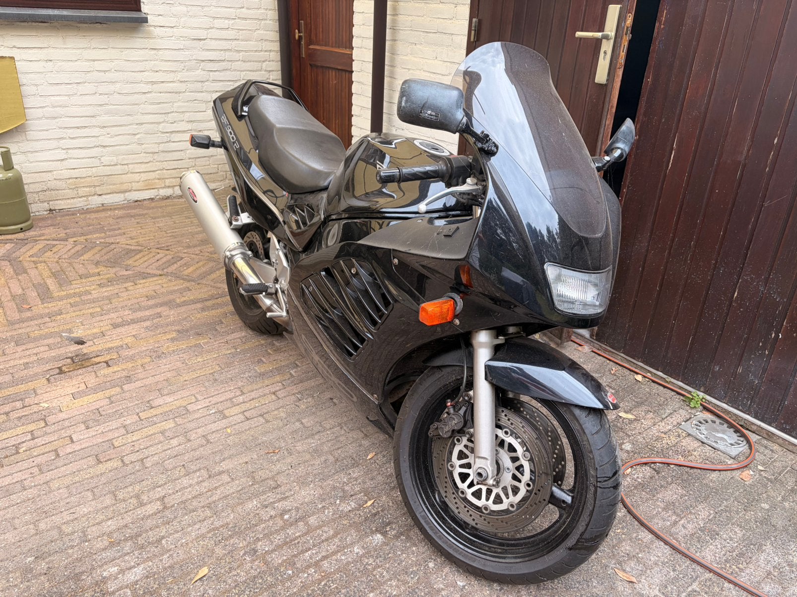 Suzuki RF900 57.526 KM, Motoren, Sportuitlaat, 4 cilinders, Motorrijbewijs A, Gebruikt