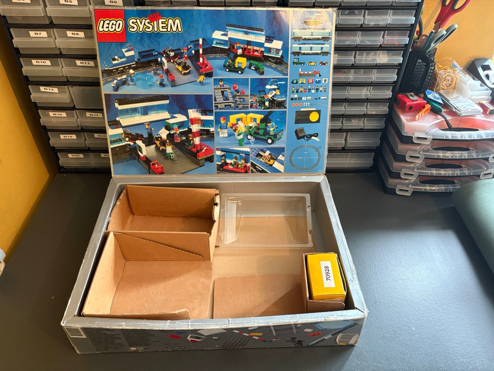 Alleen de doos 9v trein set 4561, Kinderen en Baby's, Lego, Lego, Ophalen of Verzenden, Zo goed als nieuw