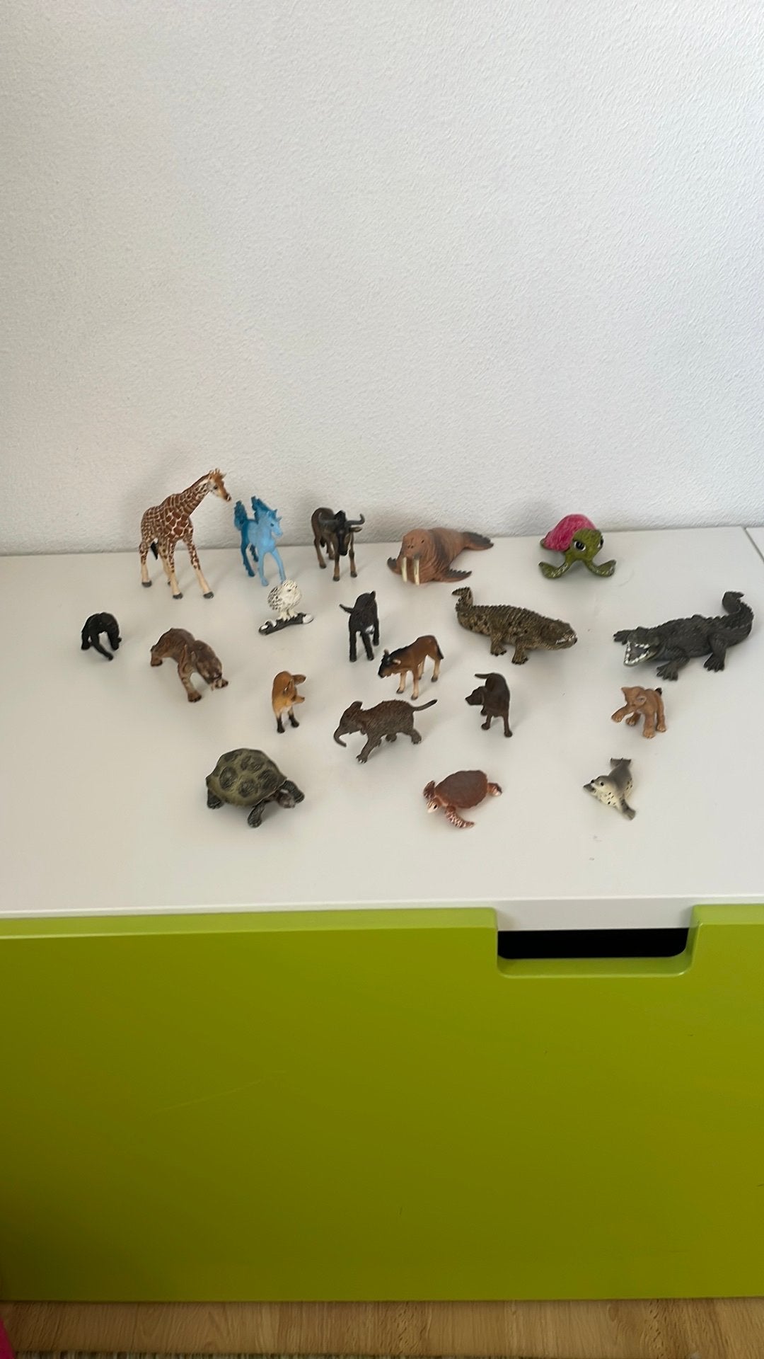 Giraf en Gnoe zijn verkocht, Ophalen of Verzenden, Zo goed als nieuw, Beeldje of Figuurtje