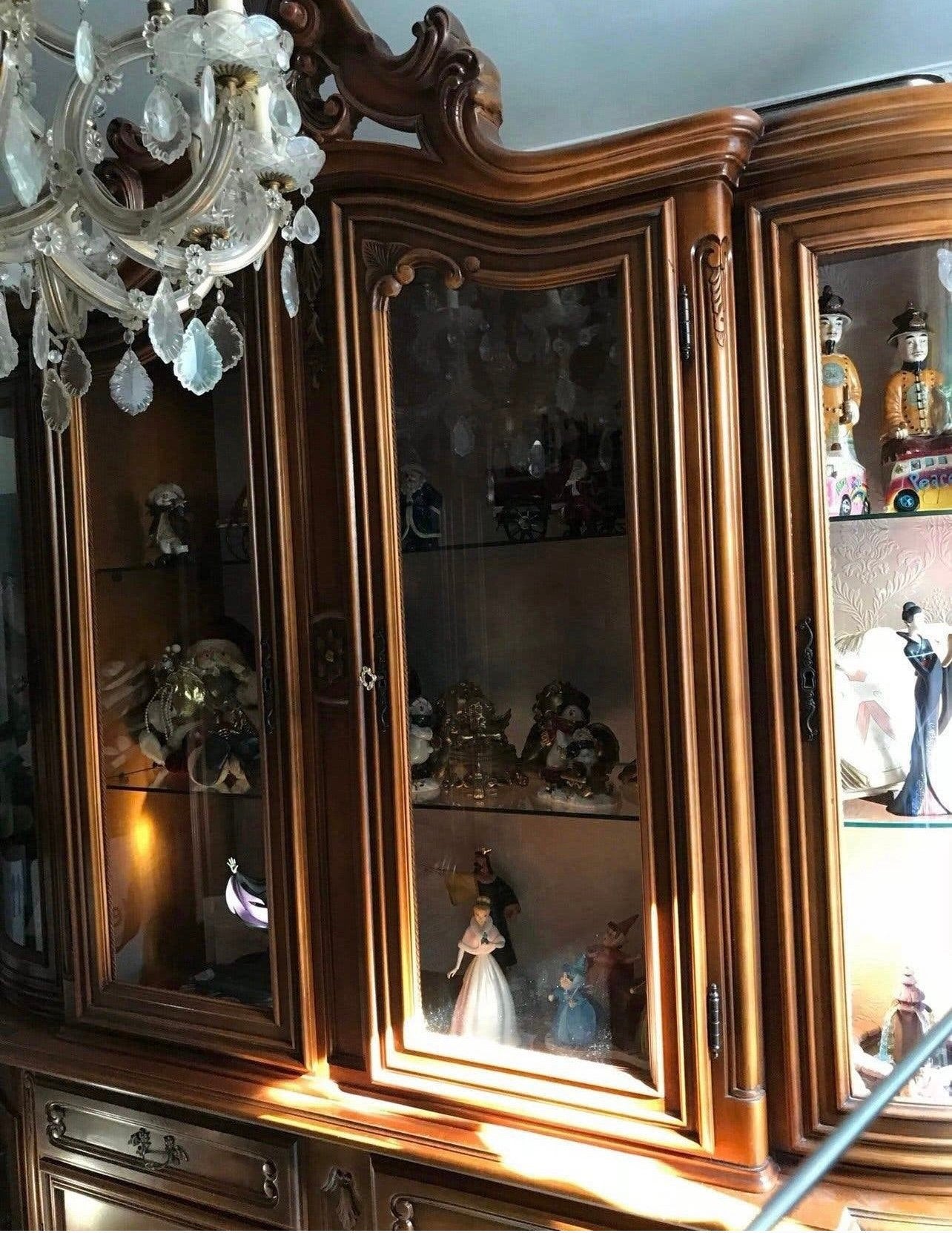 Vitrinekast Barok 2 delig, Ophalen of Verzenden