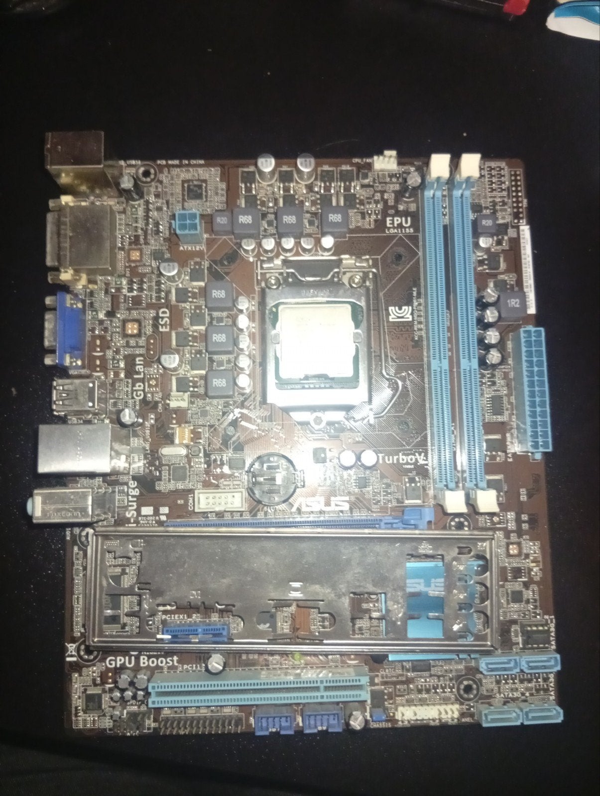 Asus P8H61-M LE | Inclusief Intel Core I5-3570k 3.4GHz, Computers en Software, Moederborden, Gebruikt, Intel, DDR3, Ophalen of Verzenden