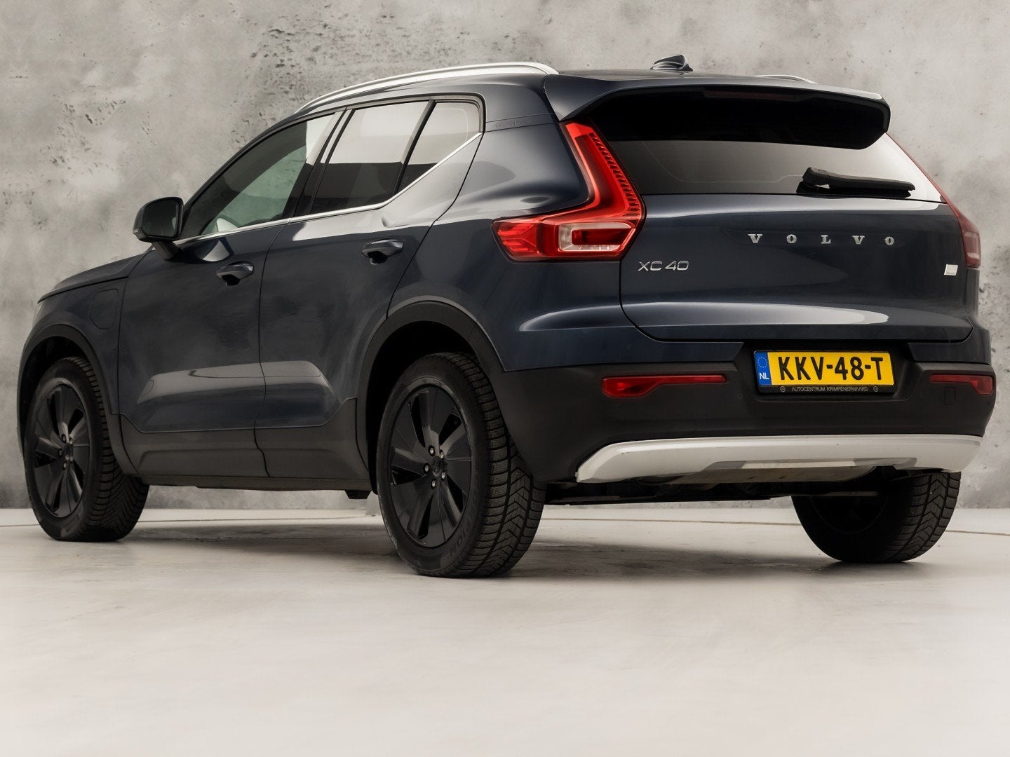 Volvo XC40 1.5 T5 Recharge Sport 262Pk Automaat (BLACK PACK,, Auto's, Volvo, 12 maanden, Stof, Euro 6, Blauw