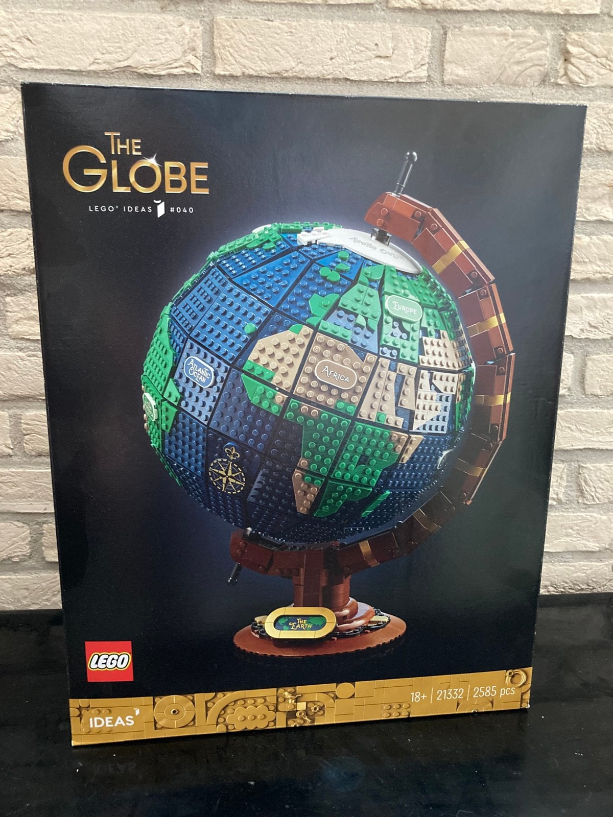 Te koop: Lego Ideas set 21332 The Globe, Kinderen en Baby's, Speelgoed | Duplo en Lego, Lego, Nieuw, Ophalen of Verzenden, Ideas
