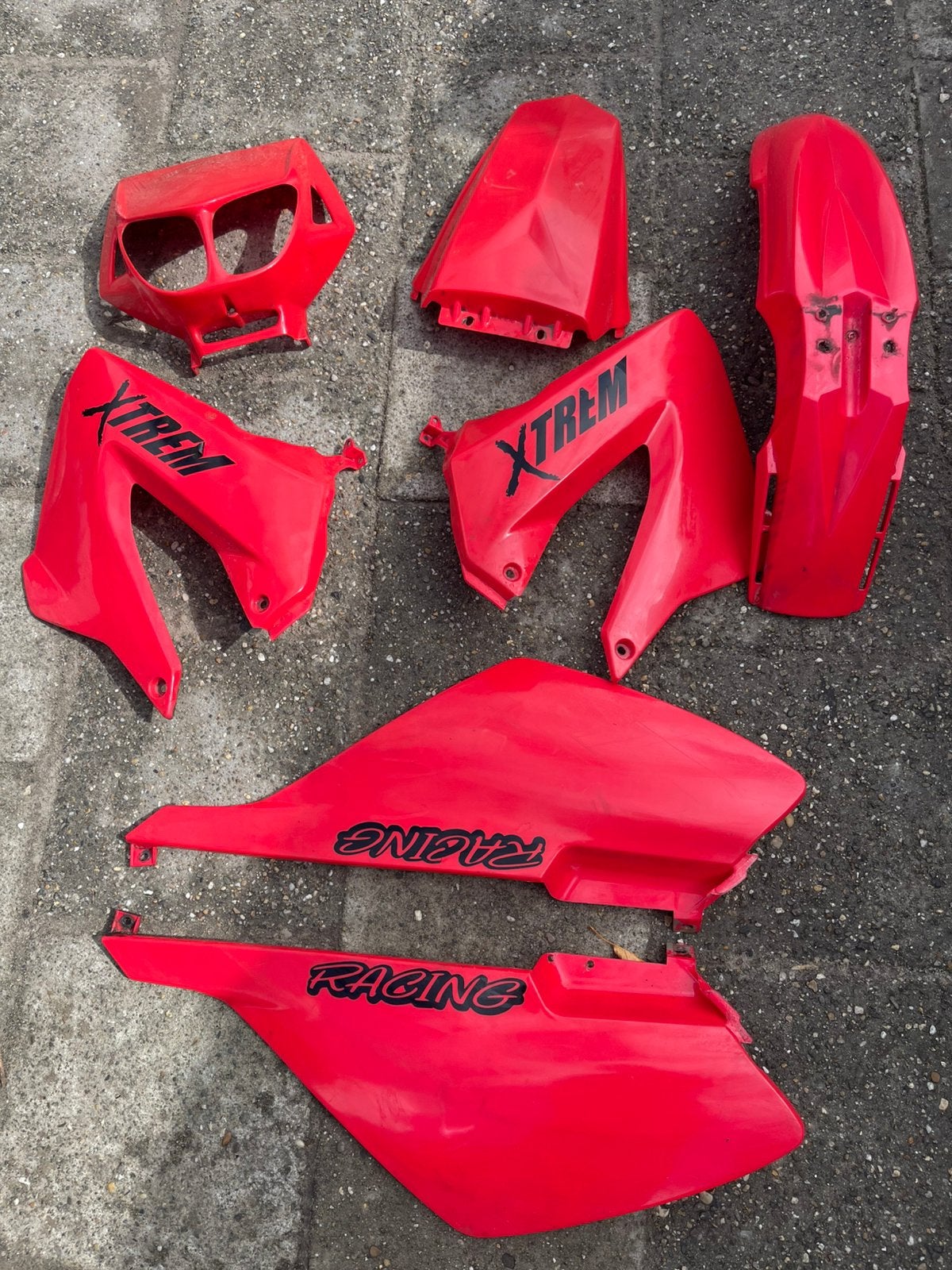 Kappen set rood Derbi senda xtreme / xrace 2001-2009, Ophalen of Verzenden, Gebruikt, Kap