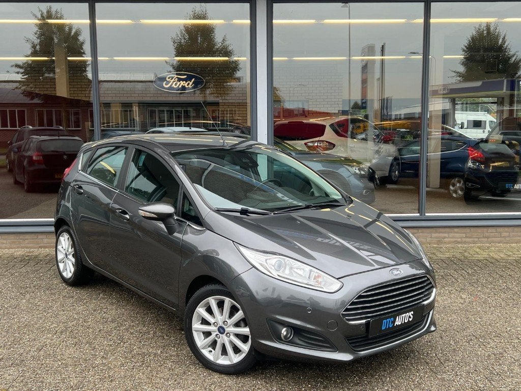Ford Fiësta 1.0 EcoBoost | Titanium | Trekhaak |, Voorwielaandrijving, Euro 5, Stof, Zwart