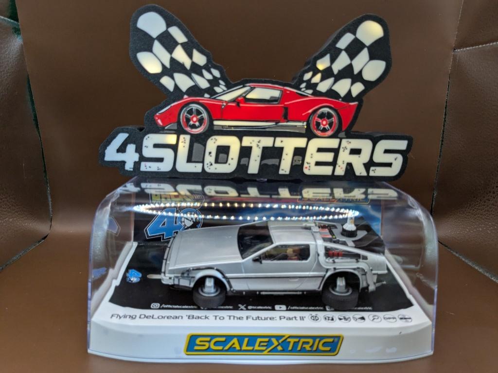Scalextric DeLorean BACK TO THE FUTURE 2- FLYING TIME MACH (, Verzenden