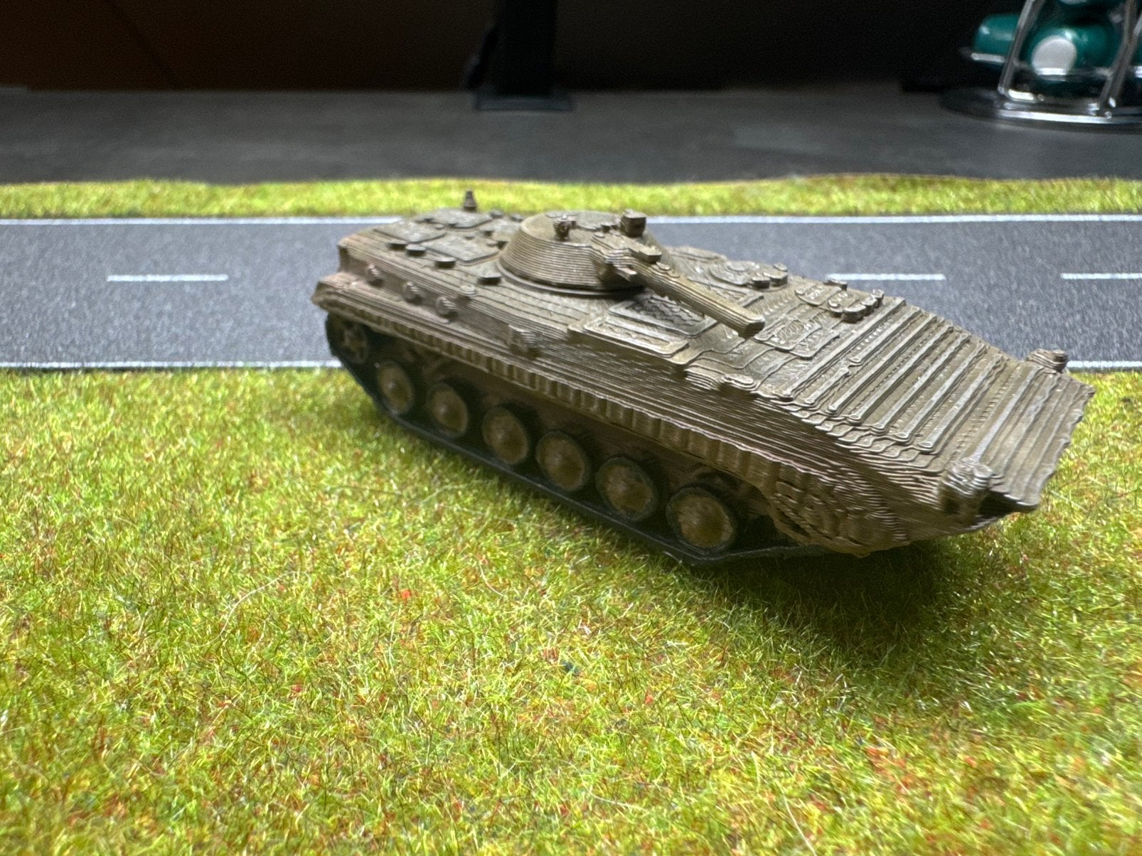 BMP 1 1:87, Ophalen of Verzenden, Zo goed als nieuw, Tank
