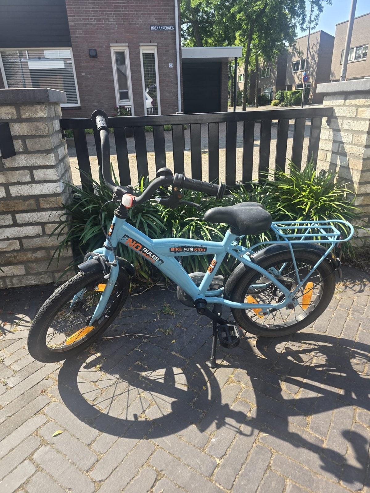 Kinderfiets Bike Fun Kids - Blauw met bagagedrager, Ophalen, Gebruikt, Terugtraprem, 16 tot 20 inch