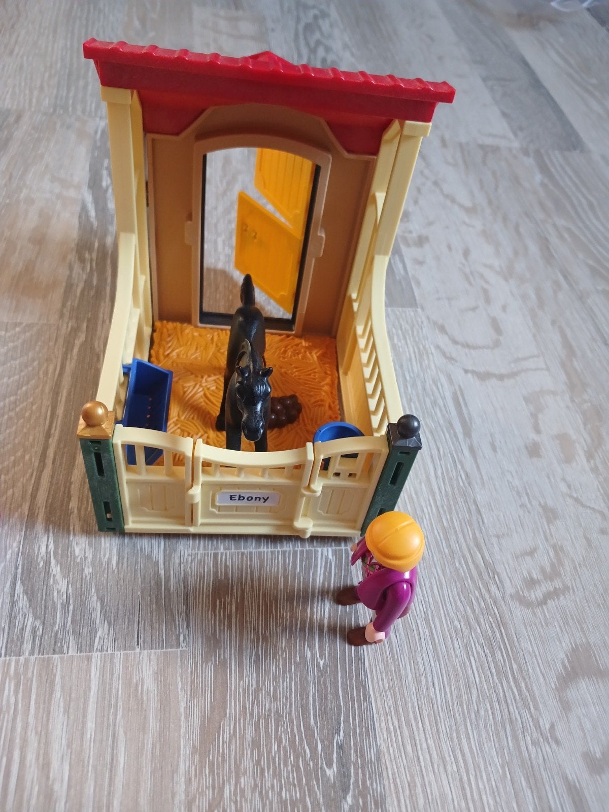playmobil paarden stal, Kinderen en Baby's, Speelgoed | Playmobil, Ophalen, Gebouw, Losse onderdelen, Zo goed als nieuw