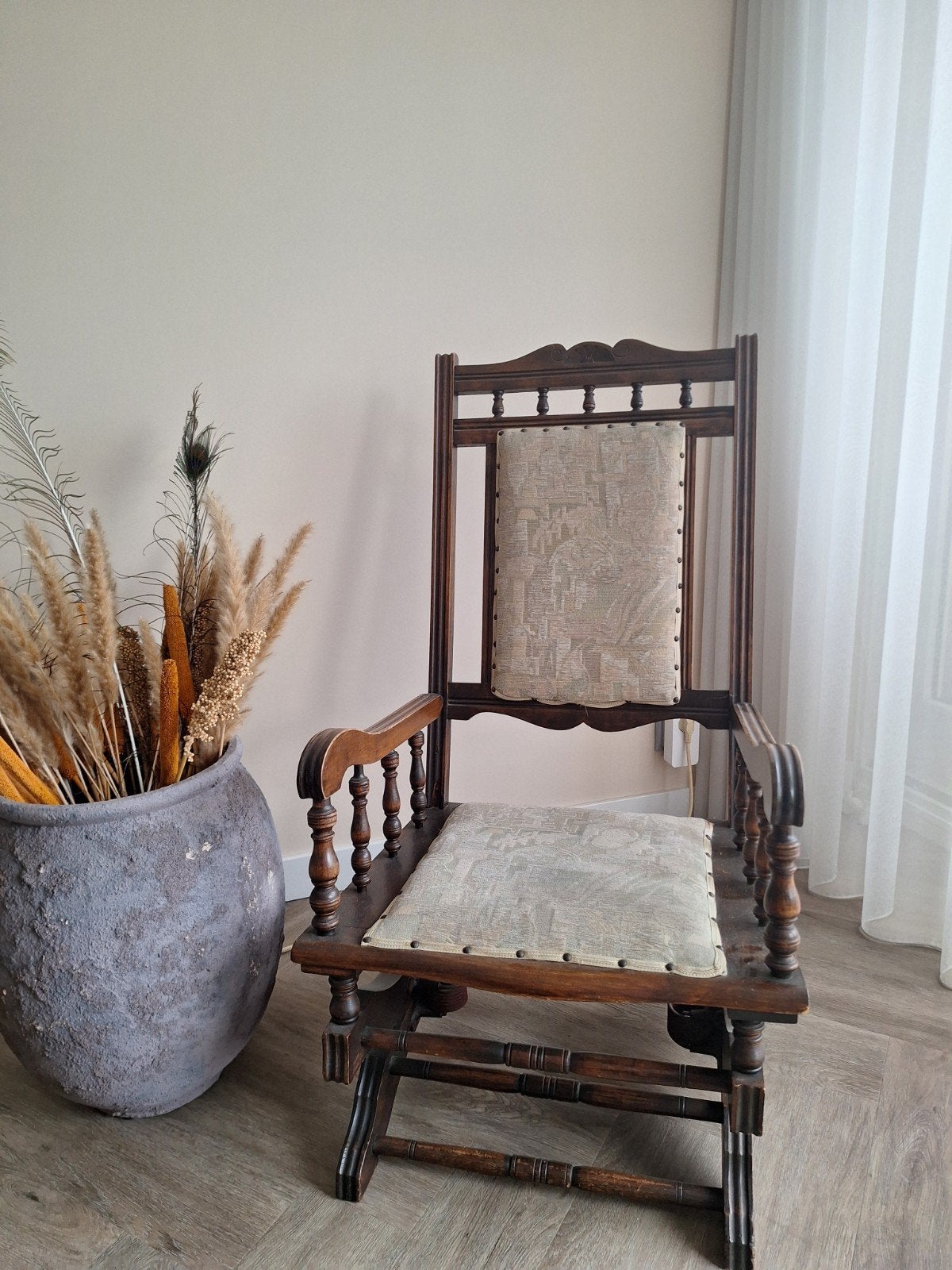 Antieke Schommelstoel met Bekleding, Ophalen