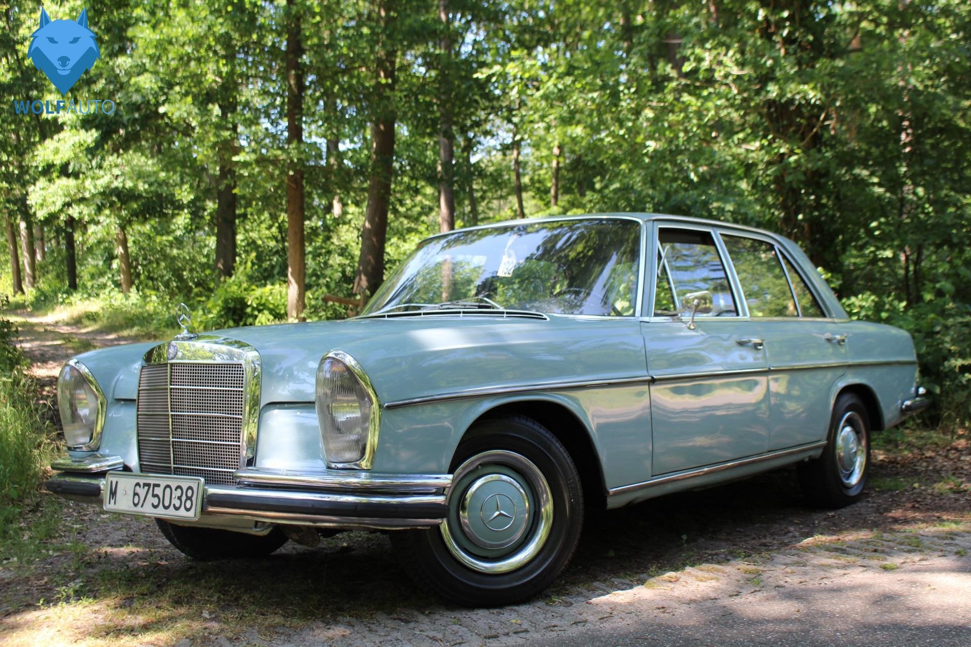 Mercedes-Benz 250SE W108 SERVO Limousine 6 cilinder NETTE AU, Auto's, Stof, Zwart, Overige carrosserieën, 150 pk