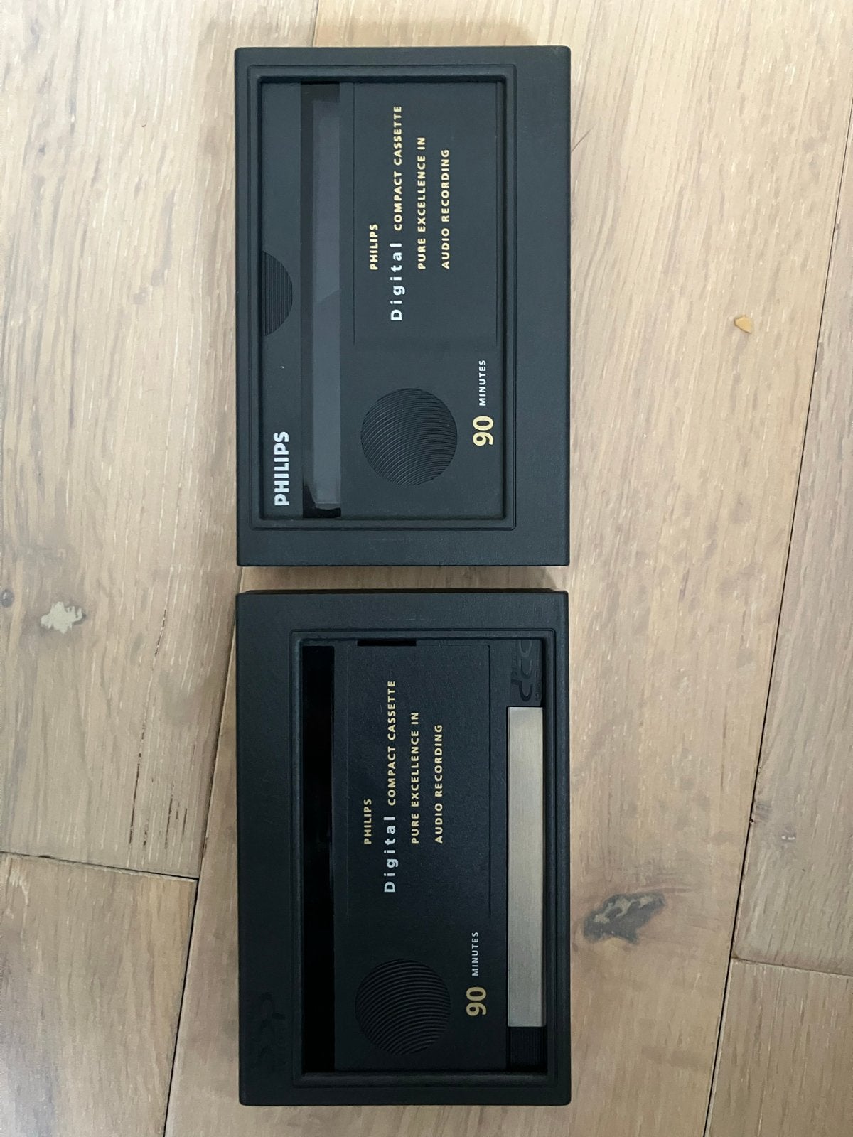 2x Philips DCC 90 minuten Digital Compact Cassettes, Gebruikt, 2 t/m 25 bandjes, Overige genres, Ophalen of Verzenden