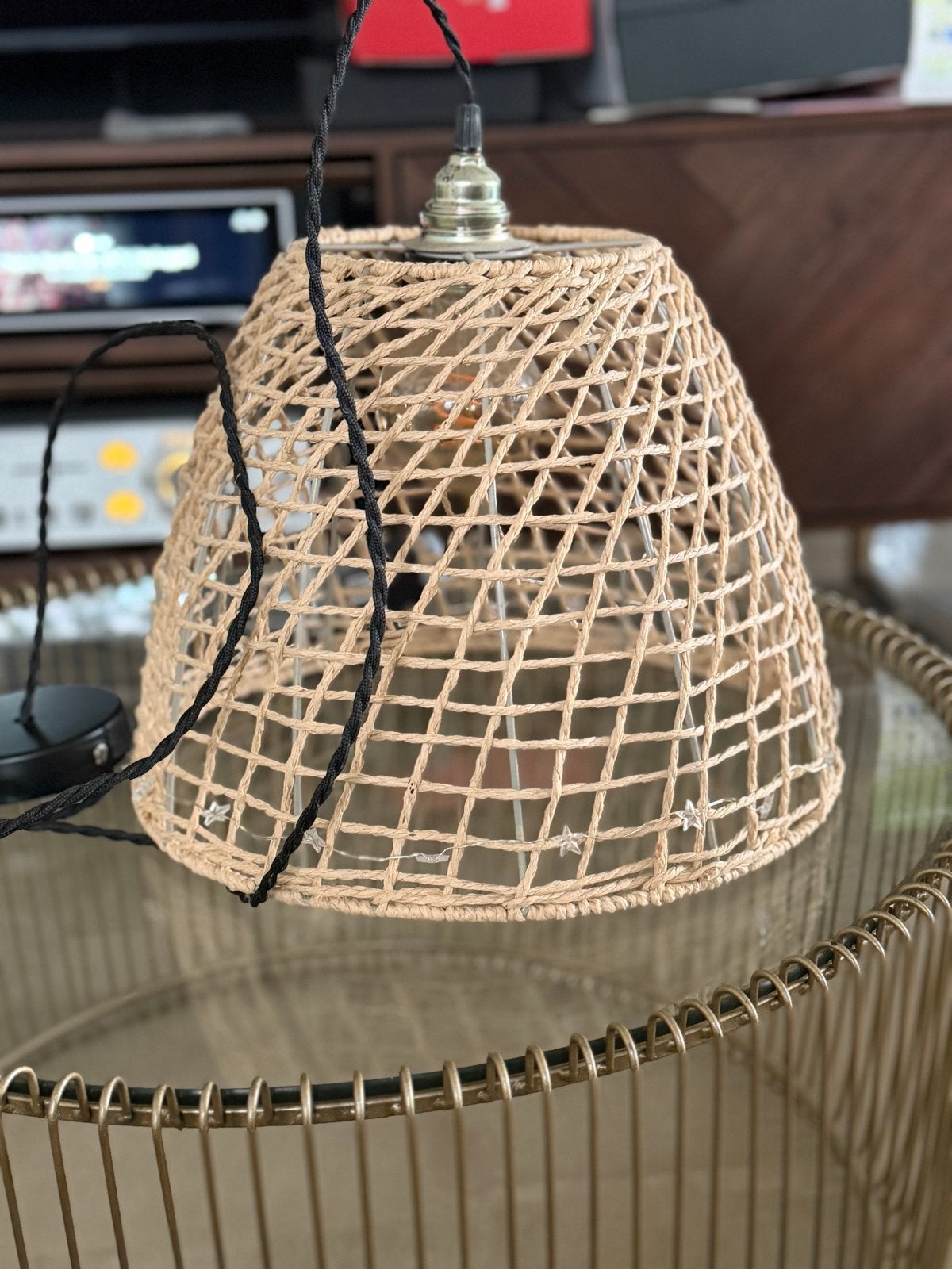 Hanglamp rotan look met E27 fitting, Ophalen of Verzenden, Zo goed als nieuw, Natuurlijk materiaal, E27 (groot)