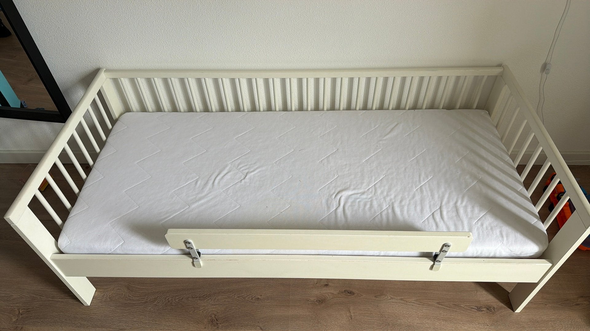 Ikea peuterbed 160x70 met matras en lattemboden, Ophalen, 70 tot 85 cm, 140 tot 160 cm, Zo goed als nieuw