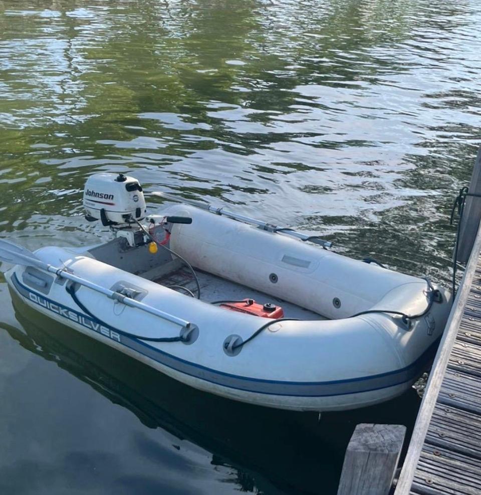Quicksilver 290 cm rubberboot met 5 pk 4-takt motor, Ophalen, Quicksilver, Inclusief motor, Hout