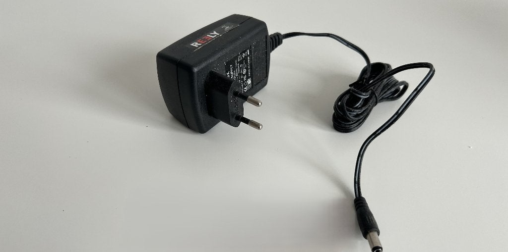 Reely lader rc modelbouw