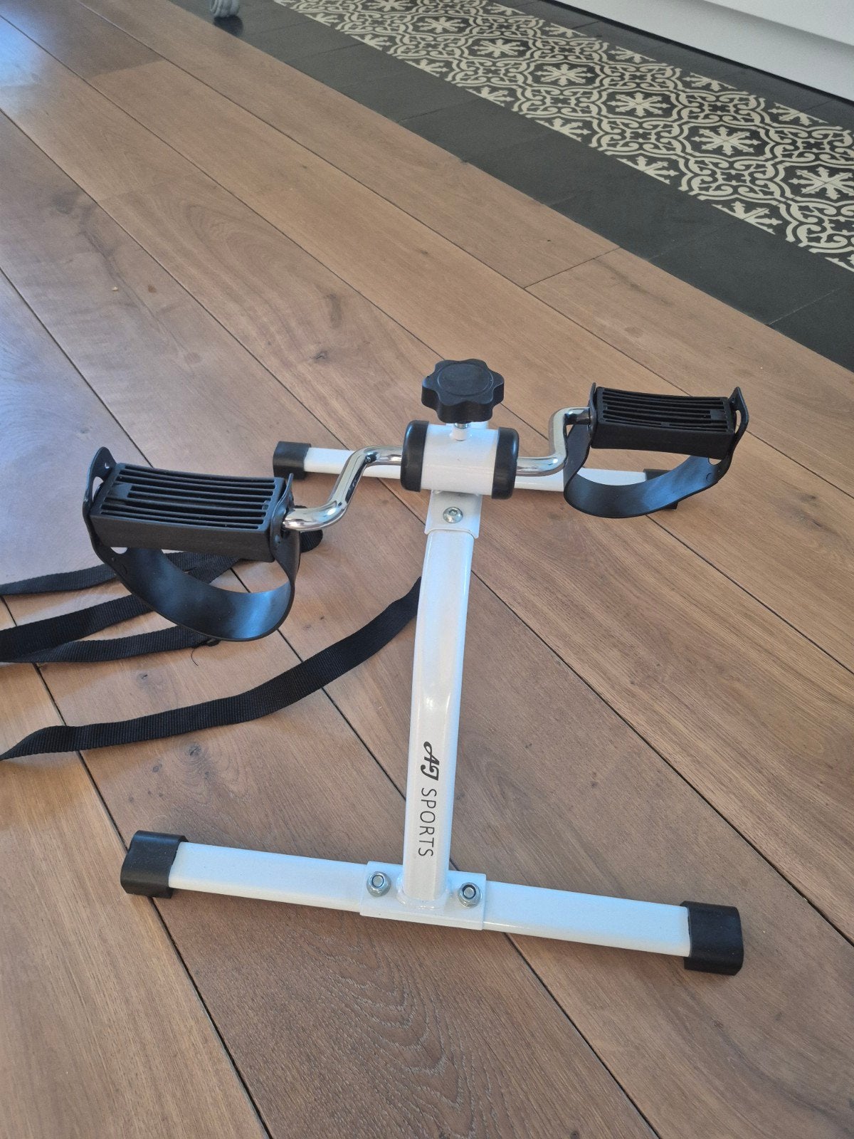 Compacte Stoelfiets / Mini Hometrainer - Perfect voor Thuis, Gebruikt, Ophalen of Verzenden, Metaal, Stoelfiets