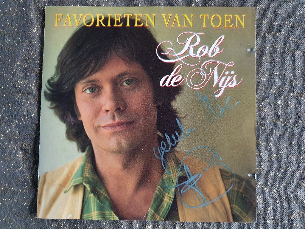 handtekening Rob de Nijs op CD 'Favorieten van toen', Ophalen of Verzenden, Zo goed als nieuw, Cd of Plaat, Gesigneerd
