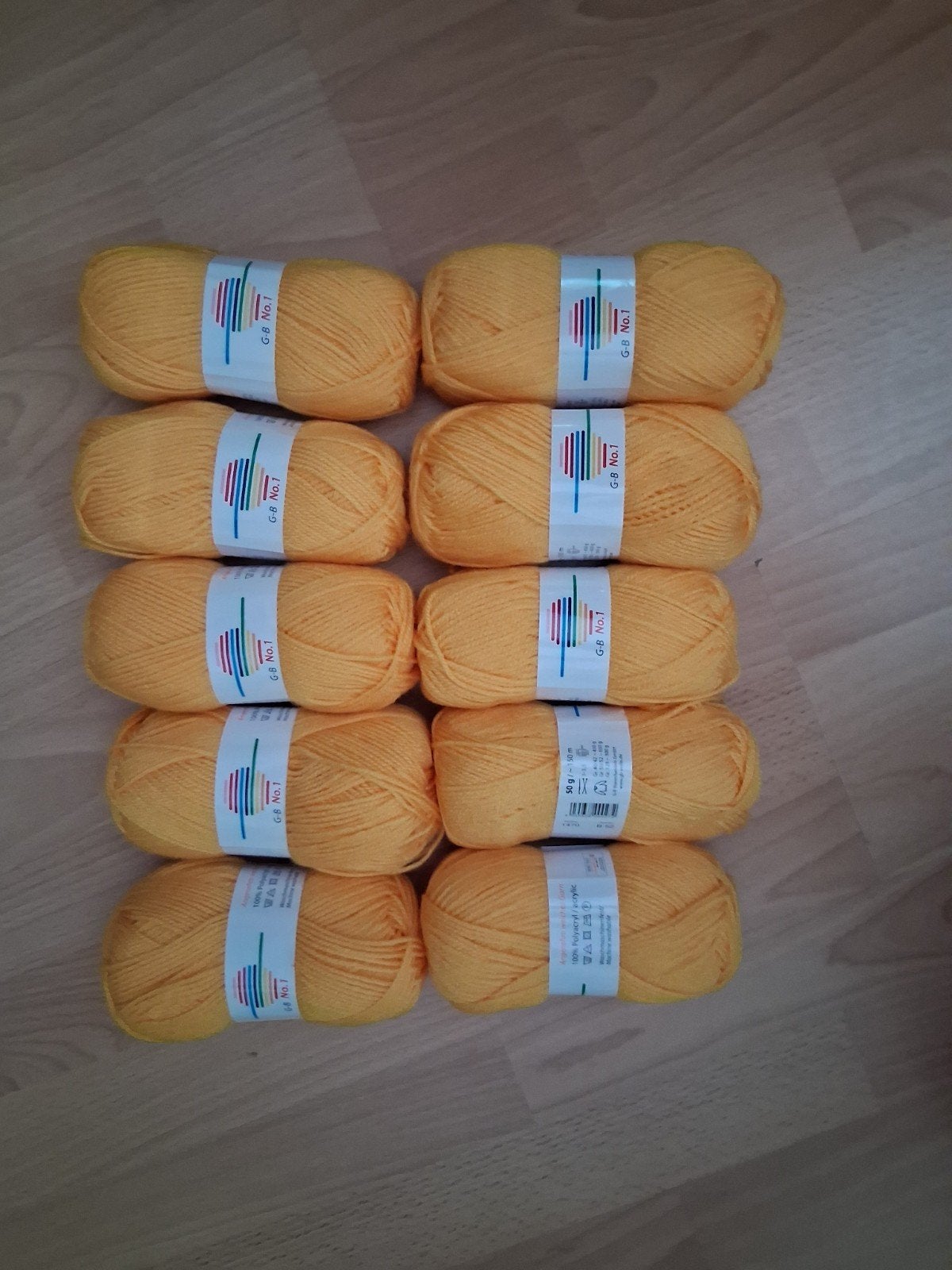 Gele acryl wol - 10 bollen van 50g, Ophalen of Verzenden
