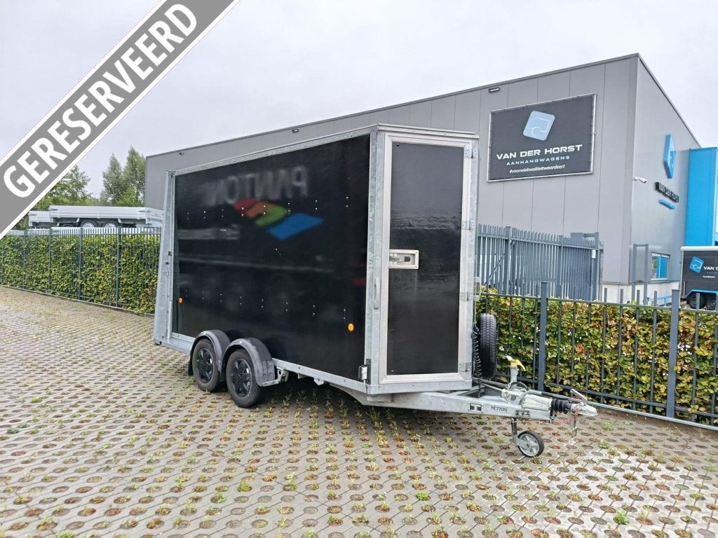 IFOR Williams BV gesloten aanhangwagen, Gebruikt