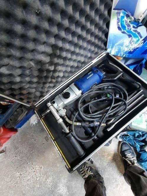 Carat A-2011 diamantboormachine met watergekoeld, Ophalen, 600 watt of meer, Kolomboormachine, Klopboormechanisme
