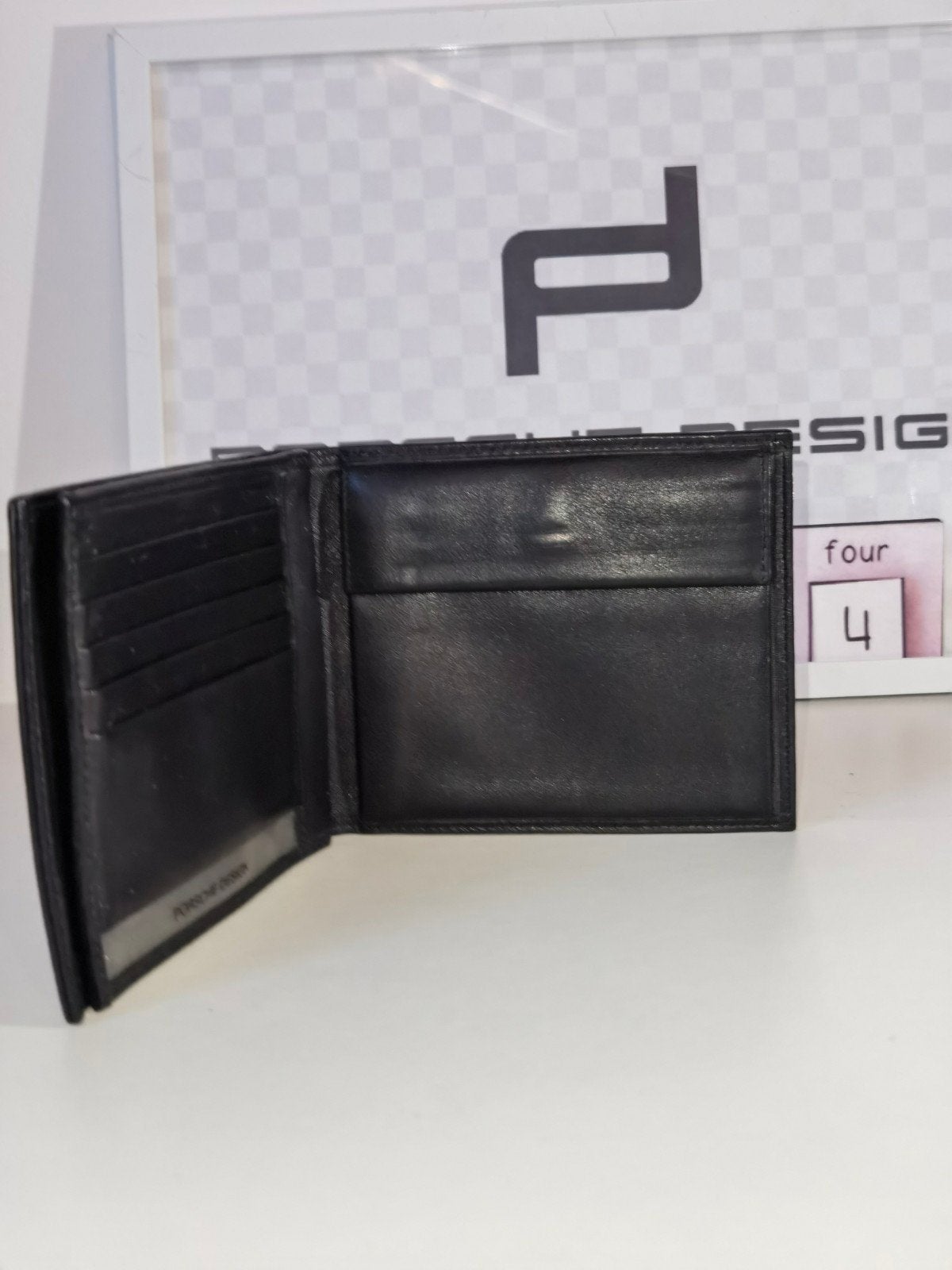Origineel porsche design portemonnee van echt leder  

H, Ophalen of Verzenden, Zo goed als nieuw, Zwart, Leer