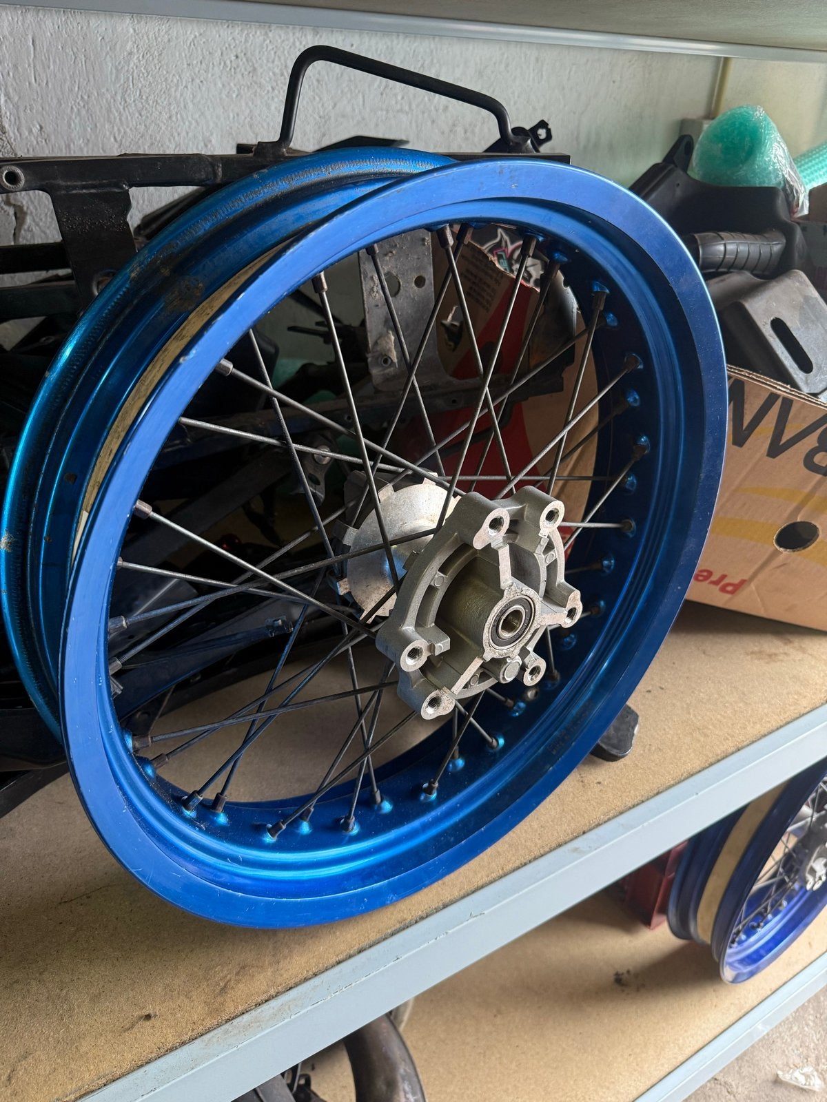 Derbi DRD Racing achtervelg - Zeldzame blauwe 85 velg, Fietsen en Brommers, Brommeronderdelen | Algemeen, Derbi, Overige typen