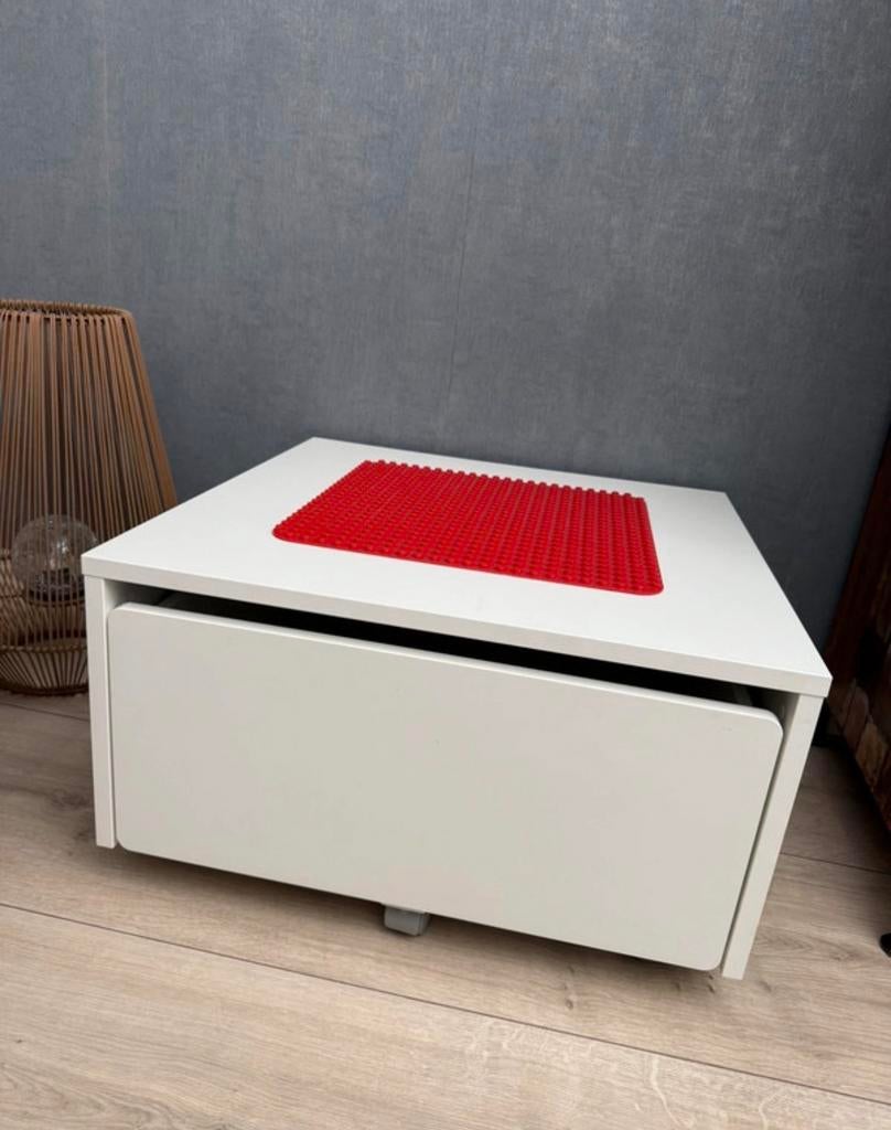 IKEA SLÄKT Duplo speeltafel met lade en wieltjes, Huis en Inrichting, Ophalen of Verzenden, Zo goed als nieuw