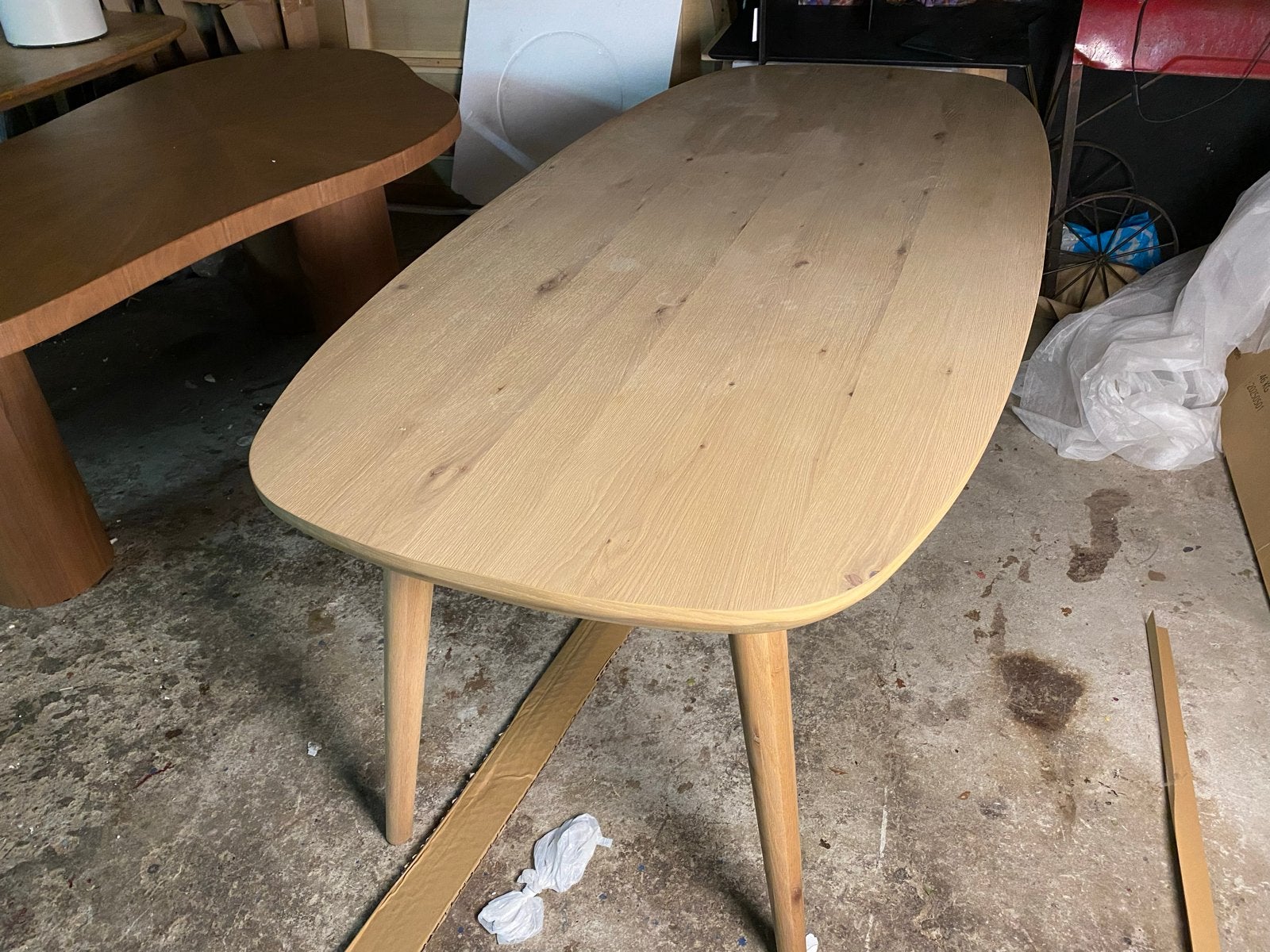 Licht eiken tafel 220x100 cm (B-keuze), Huis en Inrichting, 100 tot 150 cm, Eikenhout, Ophalen of Verzenden, Vijf personen of meer