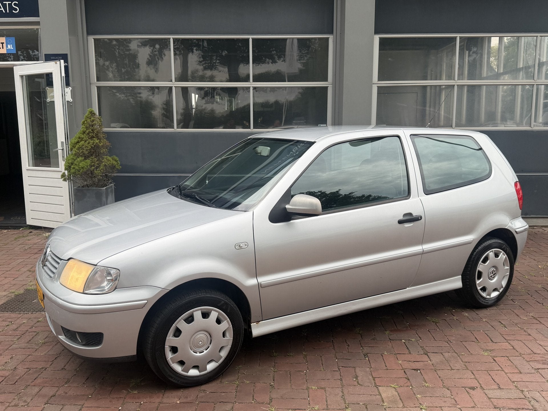 Volkswagen Polo 1.9 SDI Trendline Bj 2001 Apk 10-2027, foto 1