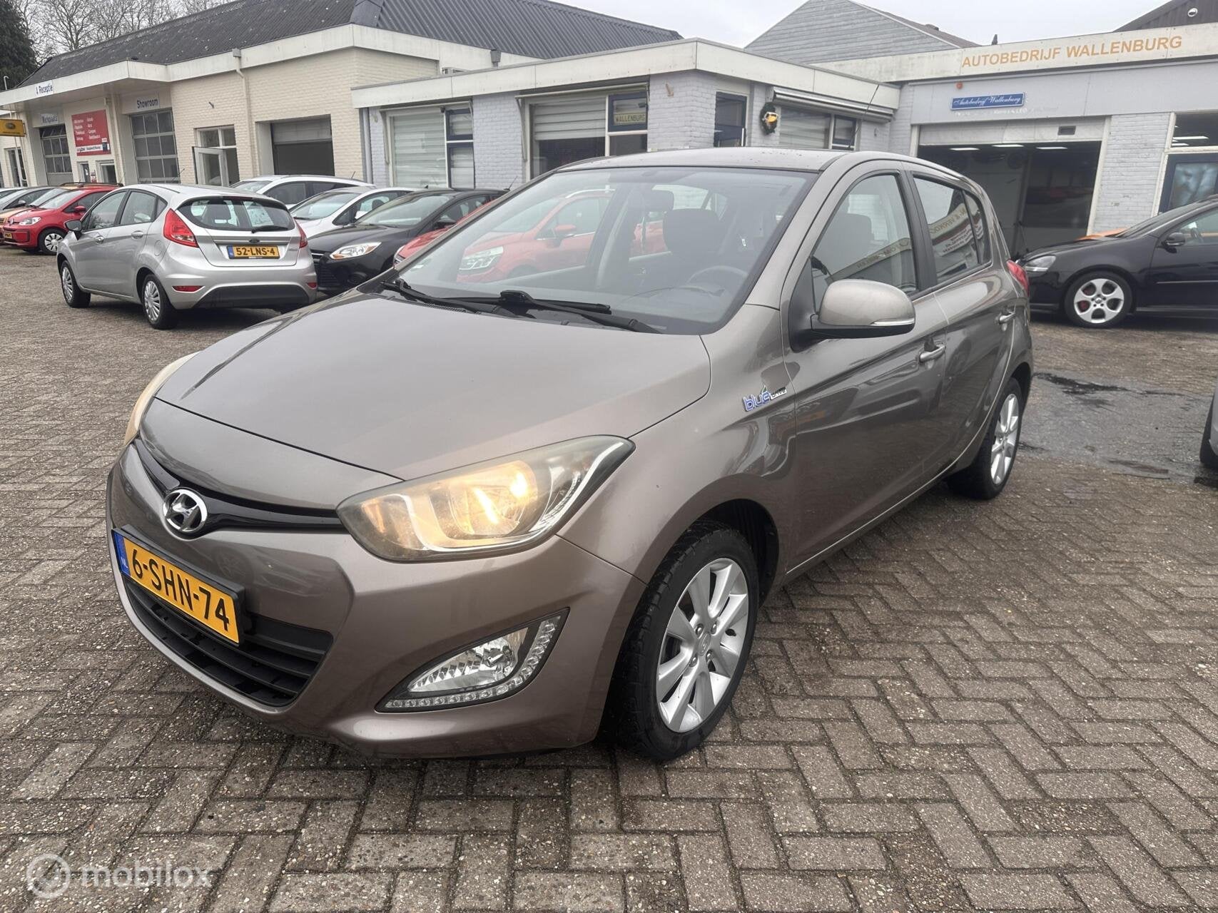 Hyundai i20 1.2i i-Deal, Auto's, Hyundai, Euro 5, Gebruikt, 31 €/maand, 4 cilinders