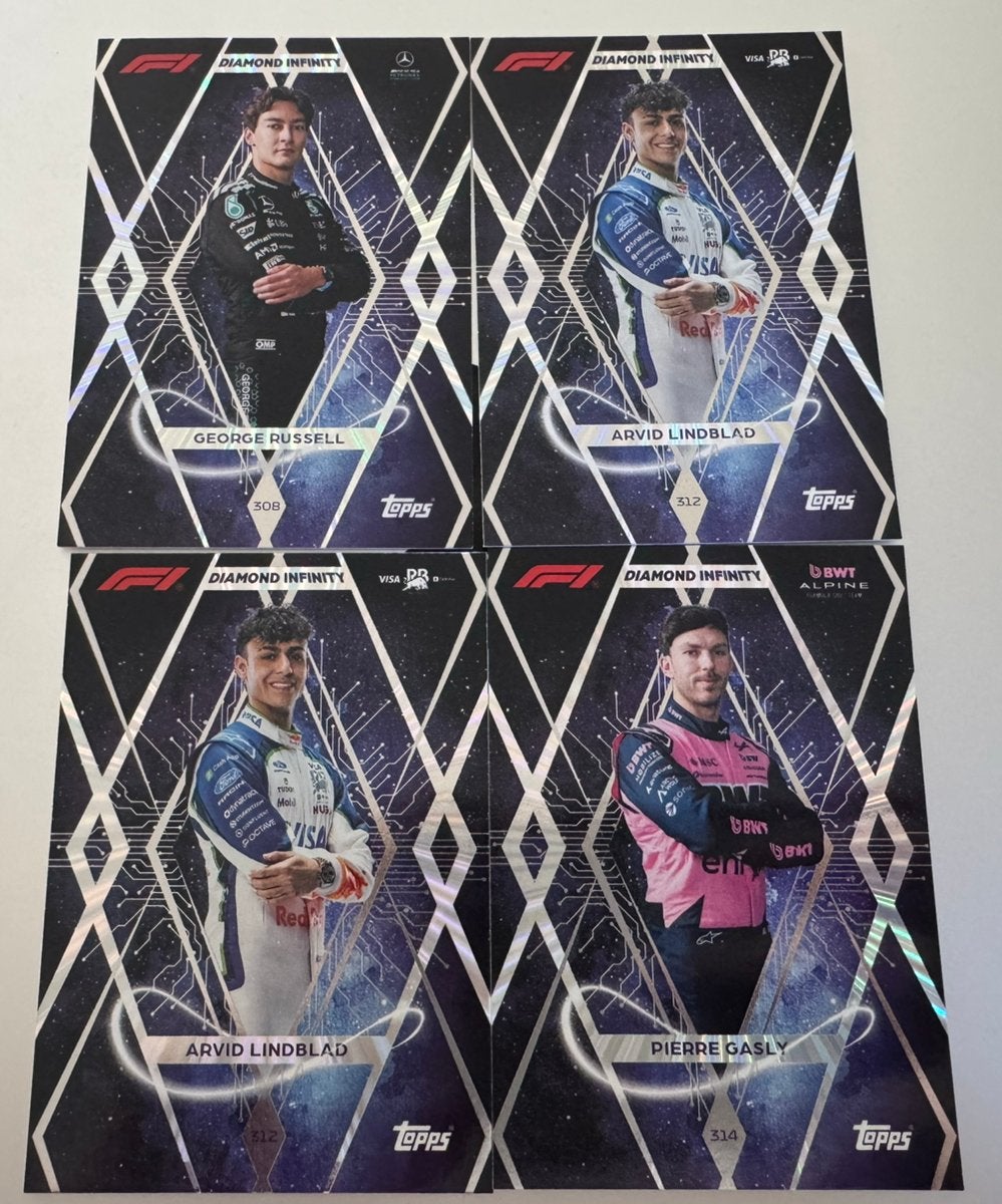 Turbo attax Diamond infinity cards 2026, Hobby en Vrije tijd, Ophalen of Verzenden, Zo goed als nieuw, Meerdere plaatjes