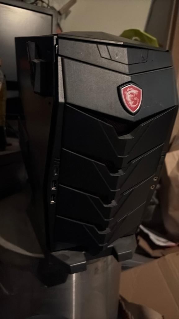 Msi gaming pc, Computers en Software, Desktop Pc's, Ophalen of Verzenden, Zo goed als nieuw, Gaming