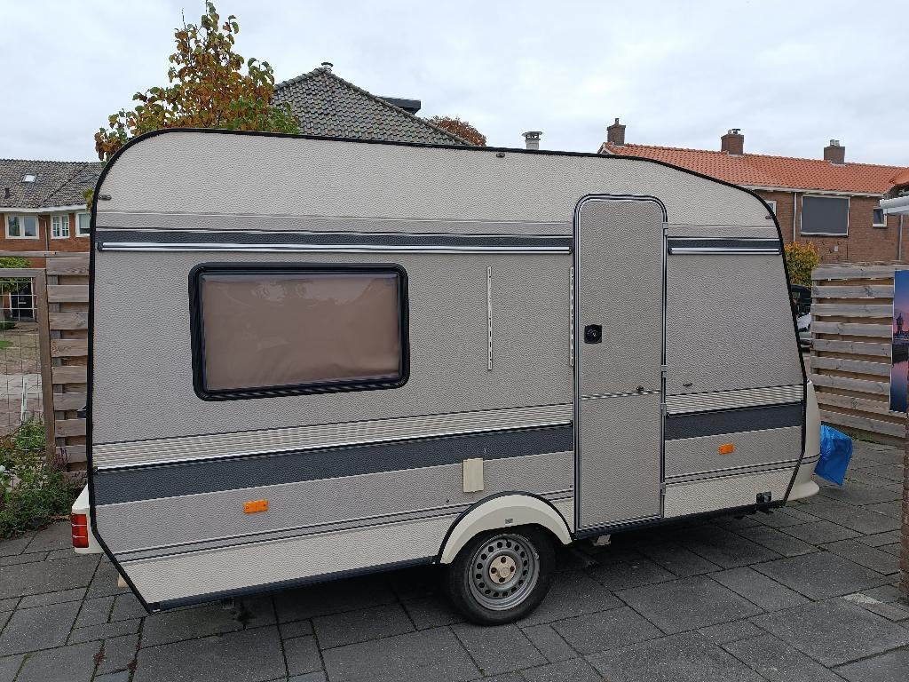 Hobby caravan met 4-seizoensvoortent, Caravans en Kamperen, Caravans, Vast bed, Hobby, Treinzit, Particulier