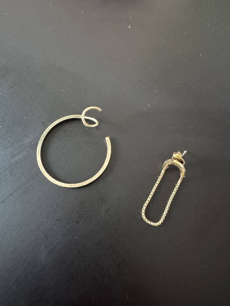 Boyscouts oorbellen, Gebruikt, Ophalen of Verzenden, Knopjes of Stekers, Goud