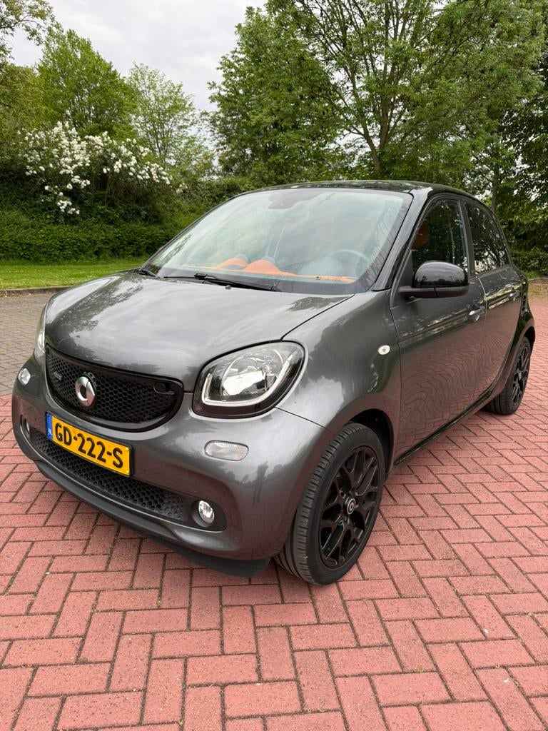 Smart ForFour 1.0 52KW 2015 Grijs Airco, 4 stoelen, Start-stop-systeem, Origineel Nederlands, Handgeschakeld