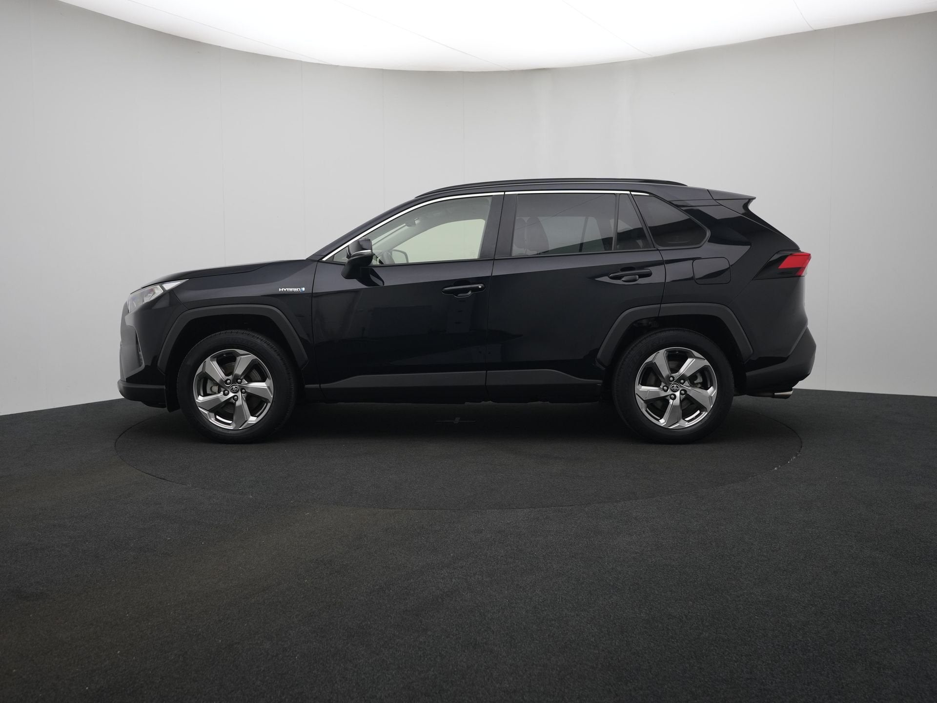 Toyota RAV4 2.5 Hybrid AWD Style | Parkeersensoren V+A | JBL, Auto's, Automaat, 12 maanden, Gebruikt, 4 cilinders