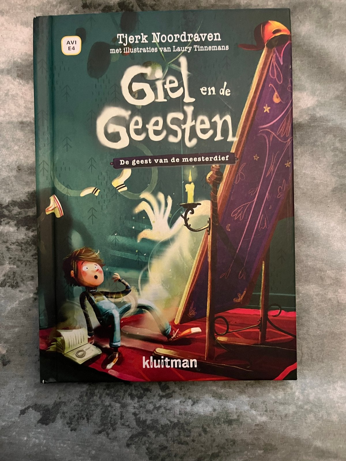 Giel en de Geesten - De geest van de meesterdief (Nieuw), Boeken, Ophalen of Verzenden, Nieuw, Fictie algemeen