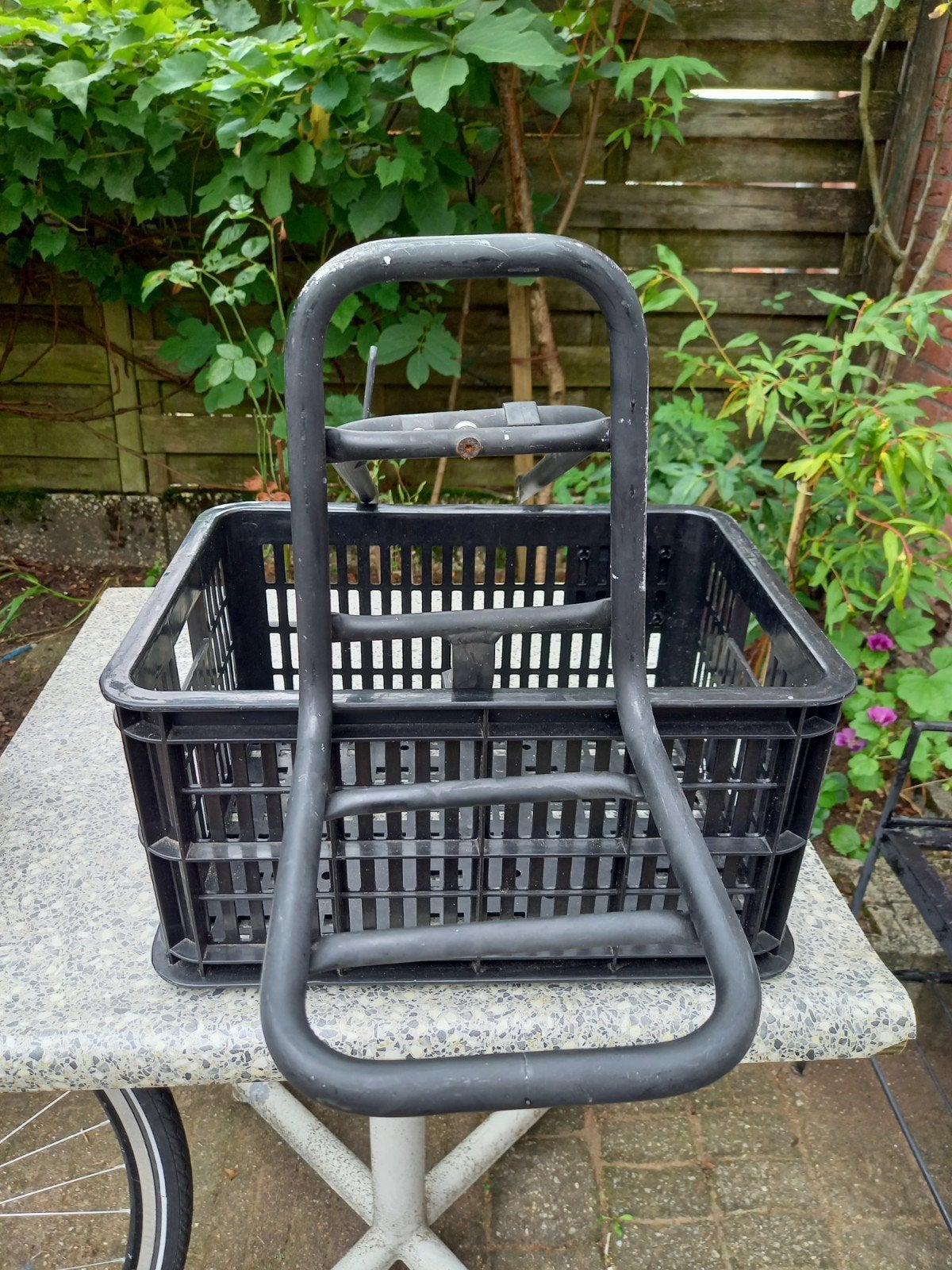 Zwarte fietsmand met stuurbevestiging, Ophalen, Gebruikt, Fietsmand, Stuurbevestiging