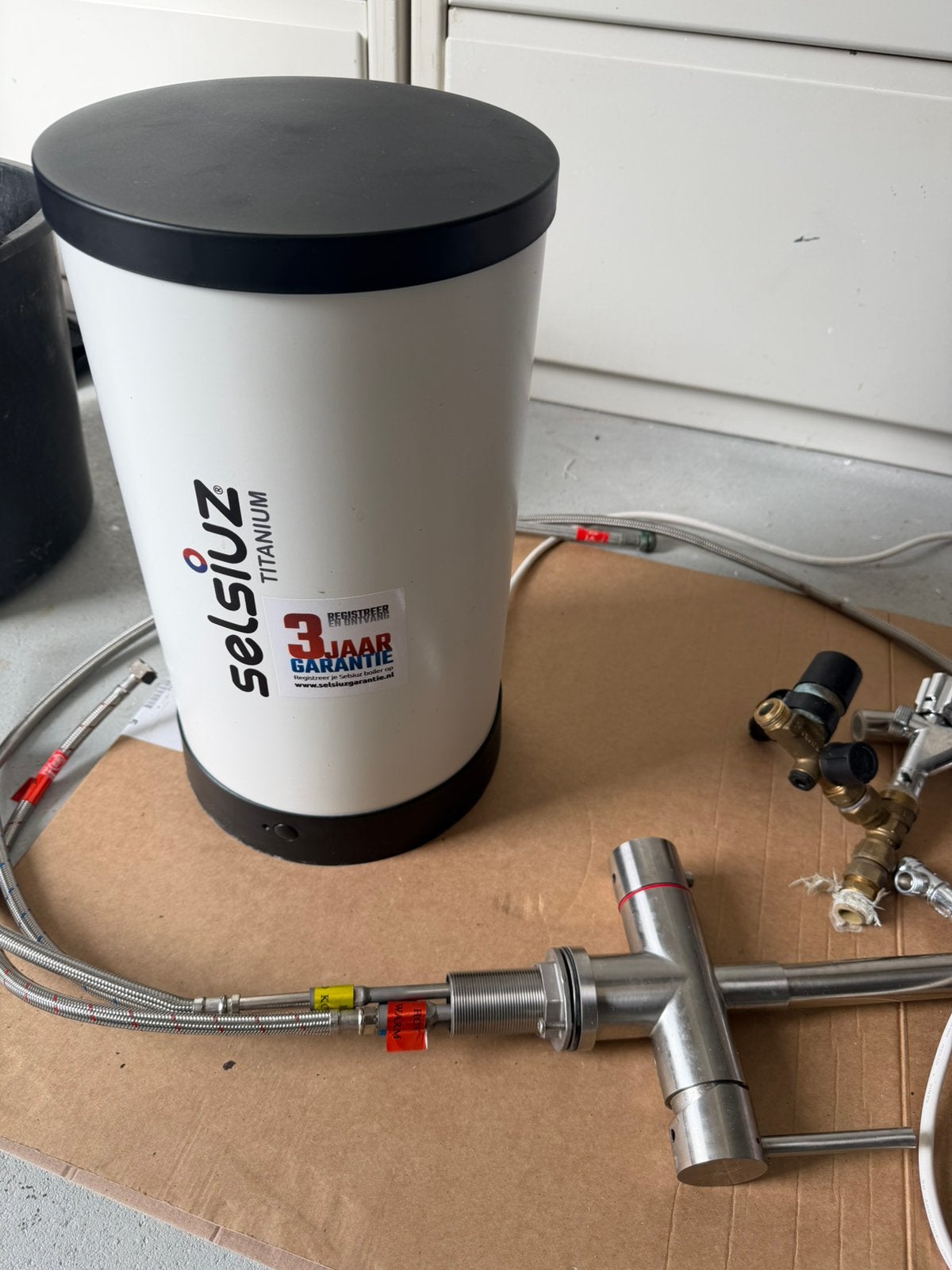 Selsuiz titanium kokend water kraan RVS - 5 ltr, Minder dan 20 liter, Ophalen of Verzenden, Gebruikt, Boiler