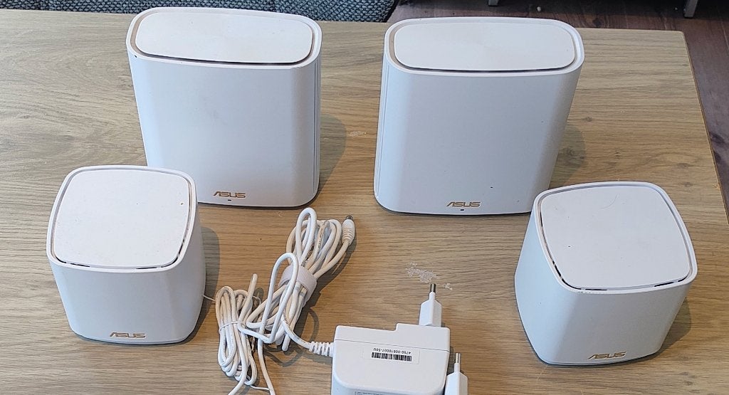 ASUS ZenWiFi Mesh WiFi Systeem (4 stuks), Ophalen, Zo goed als nieuw, Router, ASUS