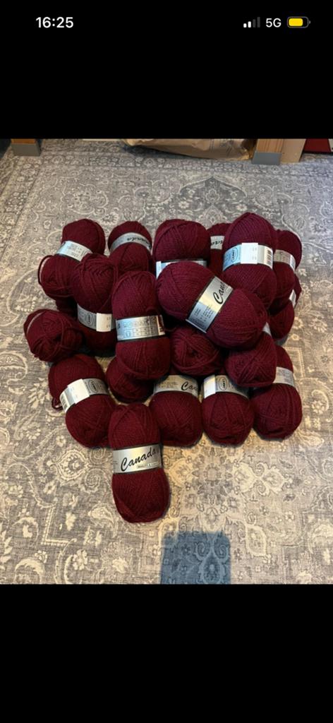 25 bollen lammy yarns Canada, Hobby en Vrije tijd, Ophalen of Verzenden, Nieuw, Breien of Haken, Wol of Garen