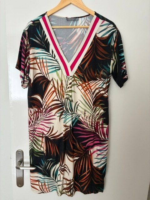 Geisha jurk met tropische print - Maat XL/42, Geisha, Maat 42/44 (L), Gedragen, Boven de knie