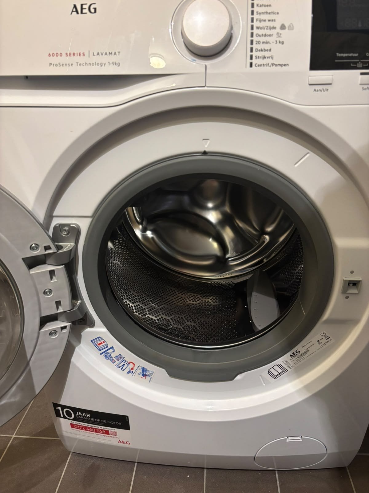 Wasmachine AEG lavamat, Ophalen, 6 tot 8 kg, Zo goed als nieuw, 85 tot 90 cm