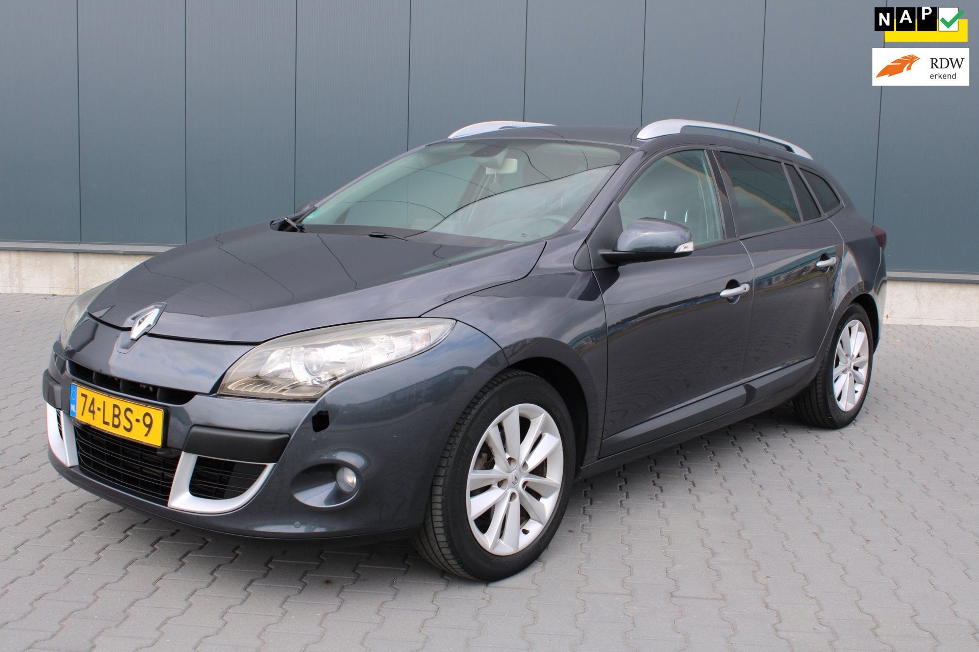 Renault Mégane Estate 1.4 TCe Dynamique TREKHAAK NAV NIEUWE, Voorwielaandrijving, Euro 5, Gebruikt, 4 cilinders