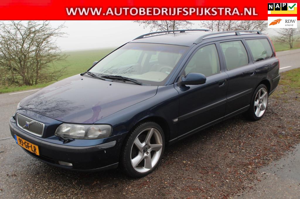 Volvo V70 2.3 T-5 Comfort Line // APK 03/2027 //, Auto's, Voorwielaandrijving, Automatische klimaatregeling, Blauw, Handgeschakeld