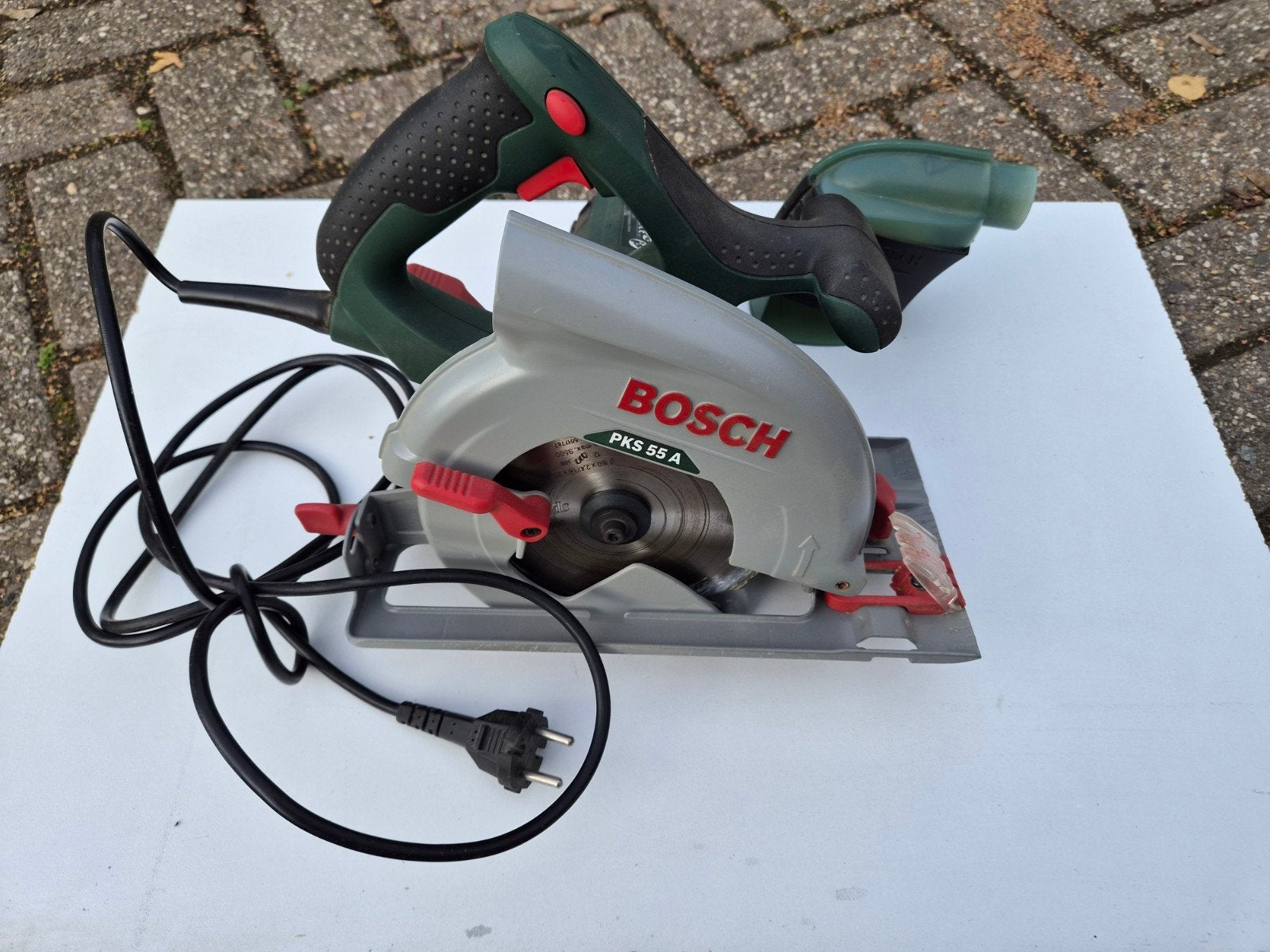 Bosch PKS 55 A Cirkelzaag - 1200W, Ophalen, Gebruikt, Cirkelzaag, 30 tot 70 mm