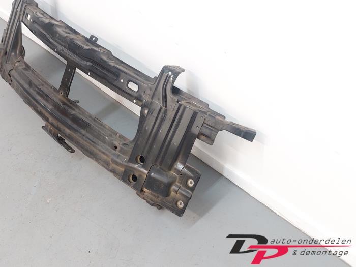 Frontpaneel van een Opel Antara, Gebruikt, -, -, Opel