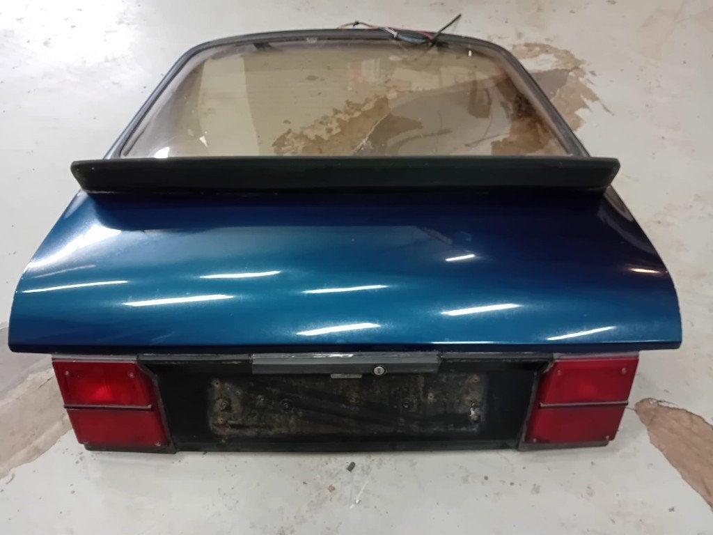 Achterklep Saab 900 classic, le mans blauw., Ophalen, Gebruikt, Saab, Achterklep