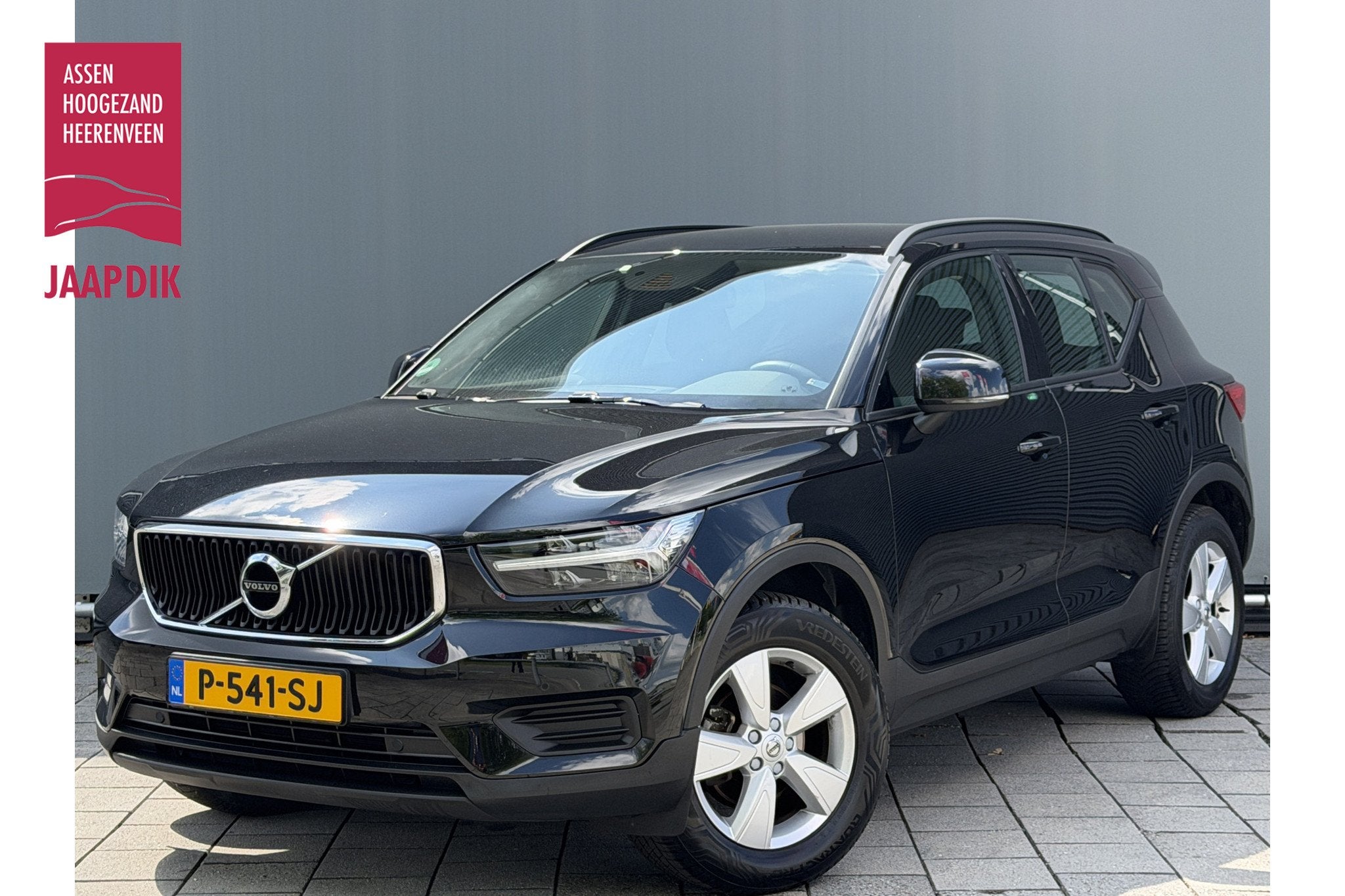 Volvo XC40 BWJ 2022 | 1.5 130PK T2 Momentum Core | TREKHAAK, Voorwielaandrijving, Stof, Gebruikt, Automatische klimaatregeling